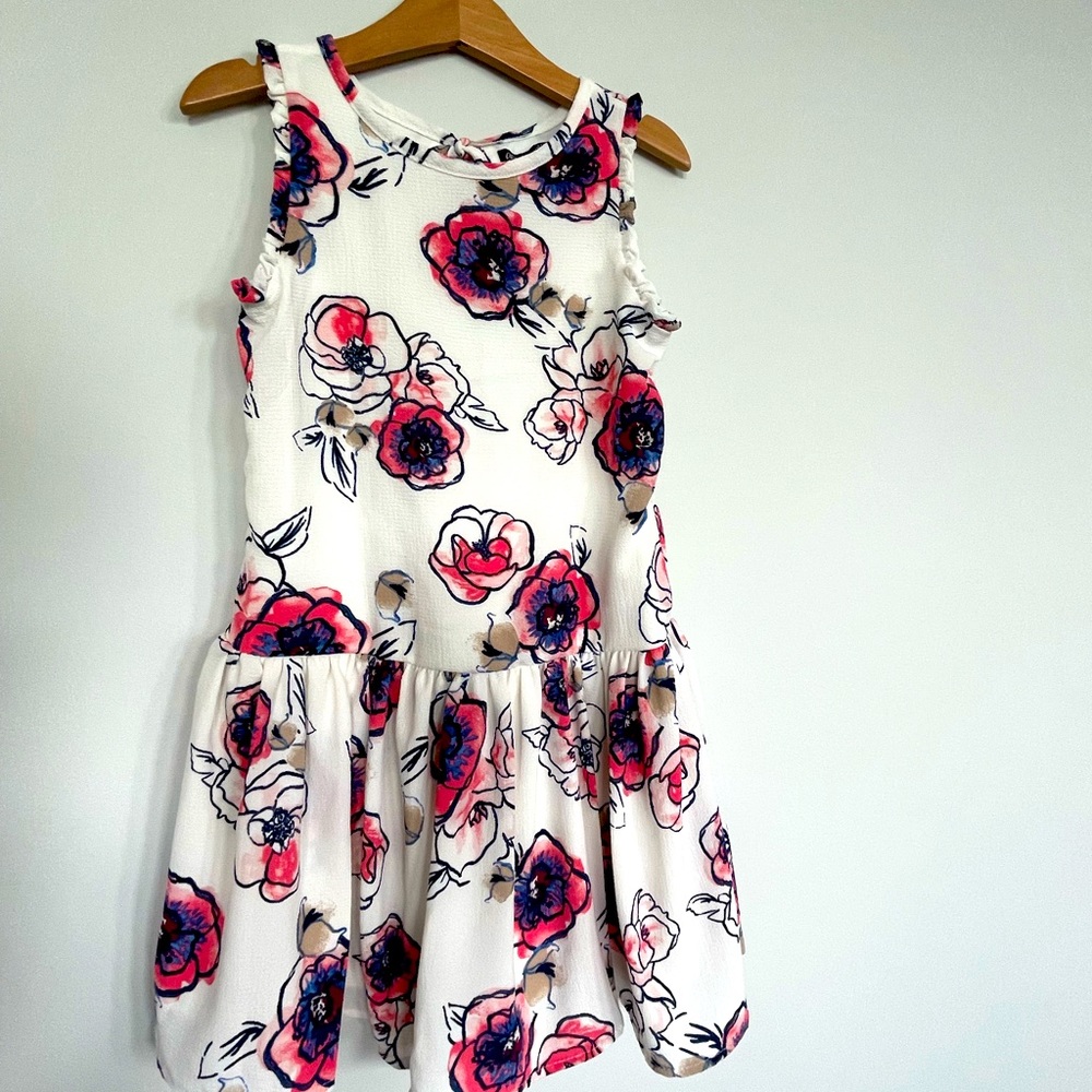 Child’s dress size 6